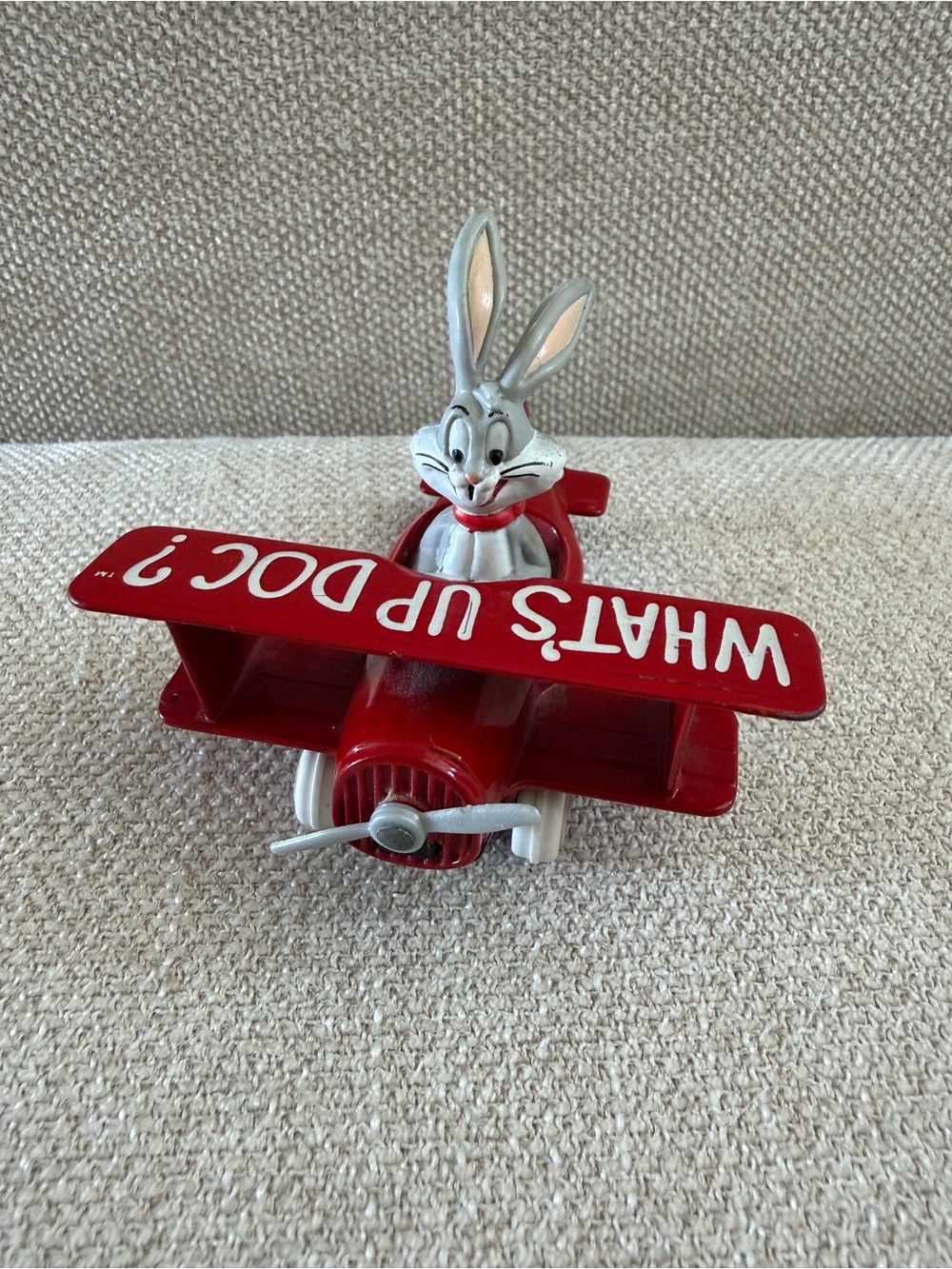 Vintage 1988 ERTL Looney Tunes Bugs Bunny Airplane Die Cast "What's Up Doc?"